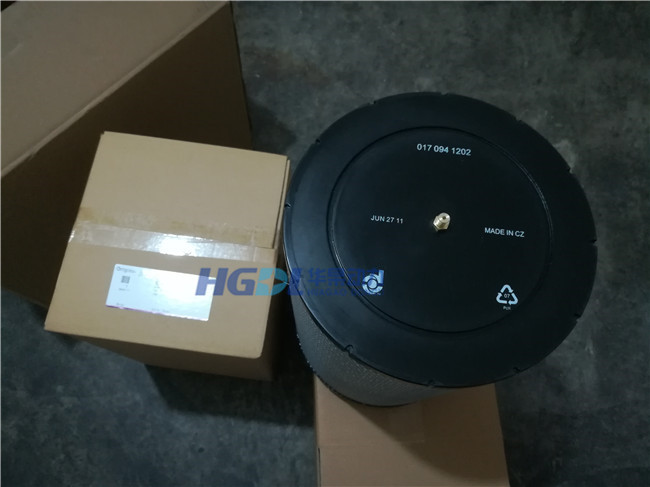 0170941202 空气滤清器
